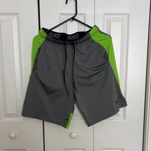 Nike Men's Athletic Shorts in Gray and Green